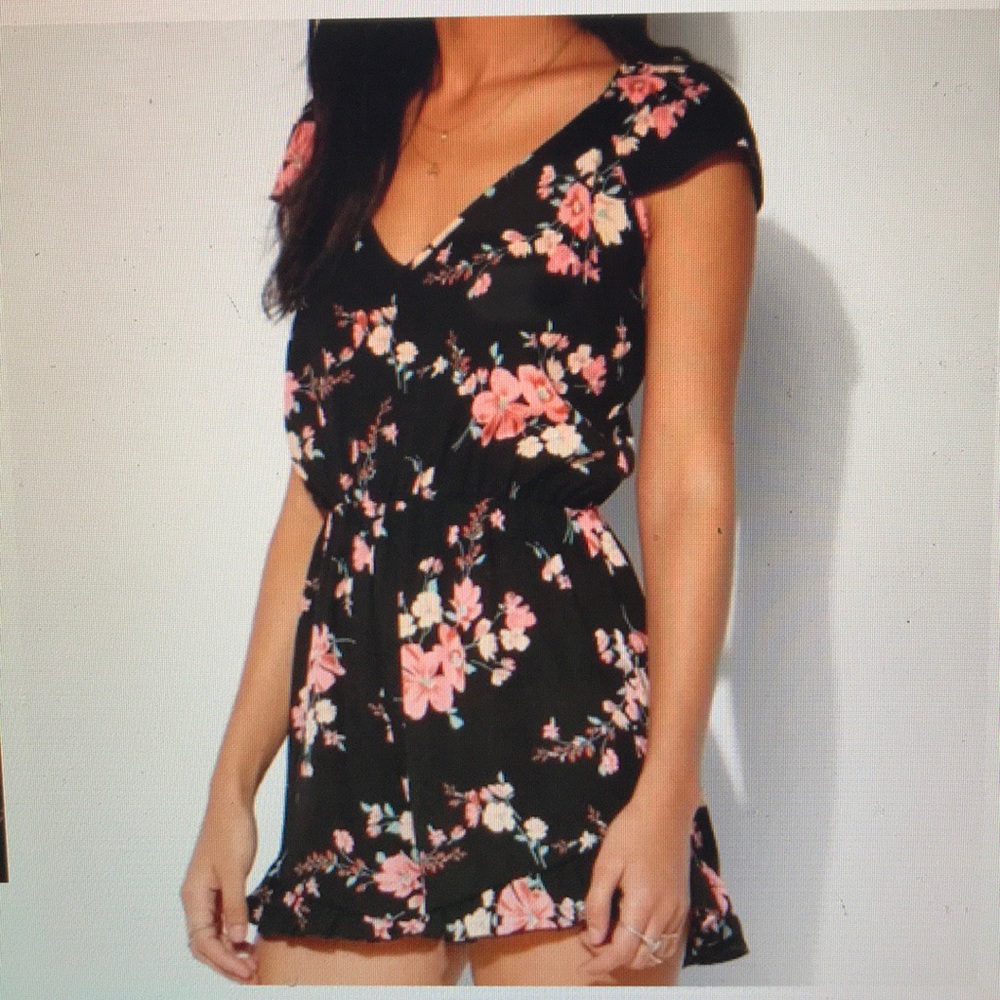 Pins and Needles short sleeve romper